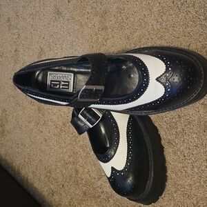 90s/Y2K Vintage City Snappers Black and White Mary Jane Shoes (Never Worn)